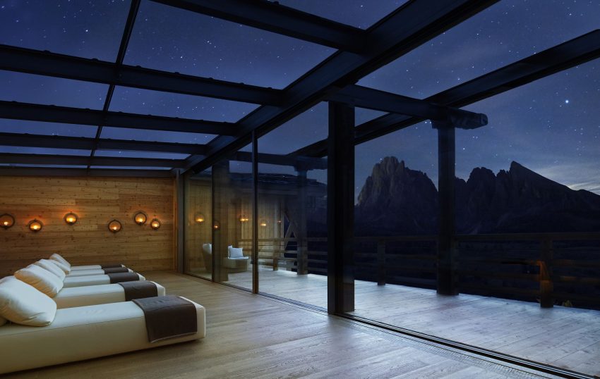 Dolomiti Val Gardena - Adler Mountain Lodge spa relax room - TheStyleLovers
