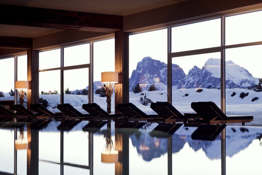 Dolomiti Val Gardena - AlpinaDolomites spa piscina - TheStyleLovers