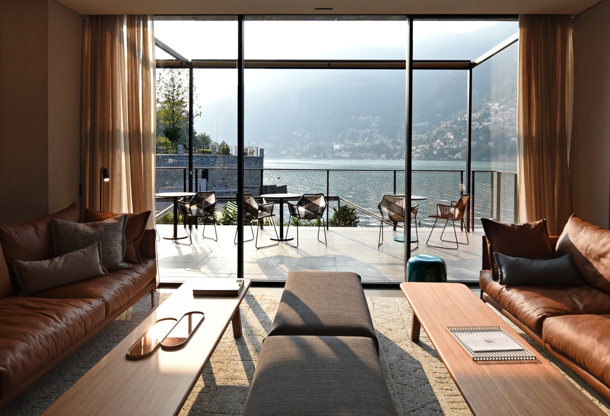 Il Sereno design hotel di lusso sul Lago di Como lobby vista - thestylelovers.com