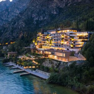 Il lusso ecosostenibile di Eala sul Lago di Garda - architettura