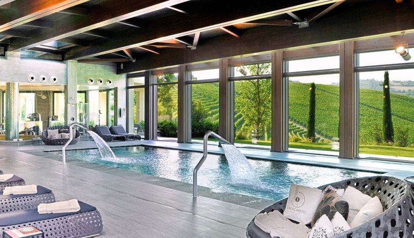Langhe dove dormire. Il Boscareto piscina - thestylelovers.com
