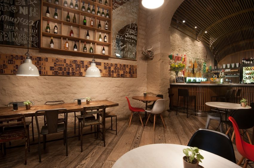 Luxury boutique hotel Barcelona - Mercer Hotel Barcelona Le Bouchon Tapas Bar - thestylelovers.com