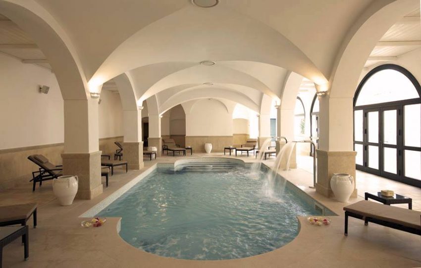 Polignano a Mare chic - Borgobianco resort spa - thestylelovers.com