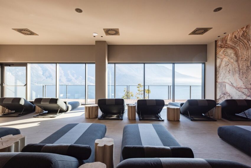 The eco-sustainable luxury of Eala on Lake Garda - lake view wellness spa
