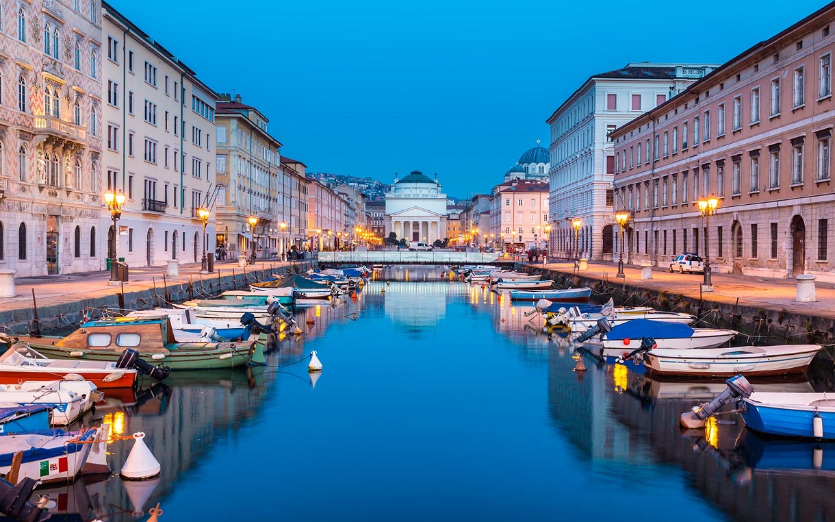 Trieste tra caffè botteghe storiche e design - Canal Grande - thestylelovers.com