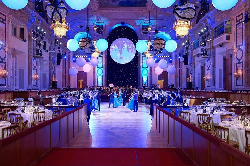 Vienna ballo Hofburg - thestylelovers.com