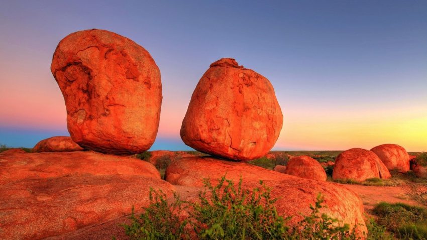 Visitare il Red Centre Australiano - Devils Marbles Karlu Karlu - thestylovers.com