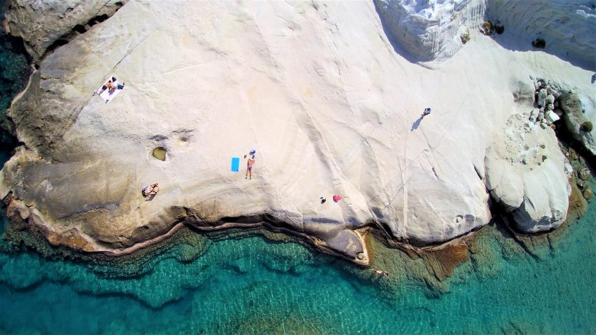 guida all isola di milos-dimitris-mourousiadis-sarakiniko