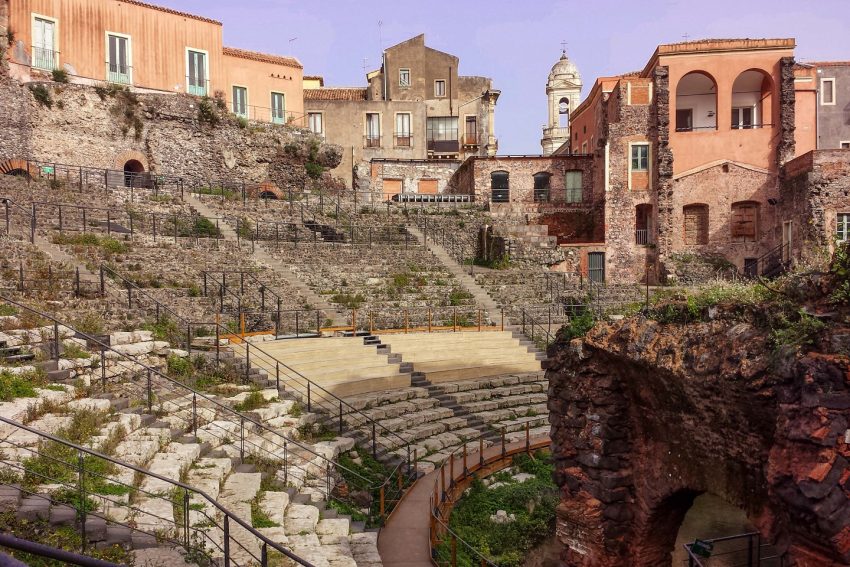 sicilia-etna-catania-visitare-teatroromano-thestylelovers.com
